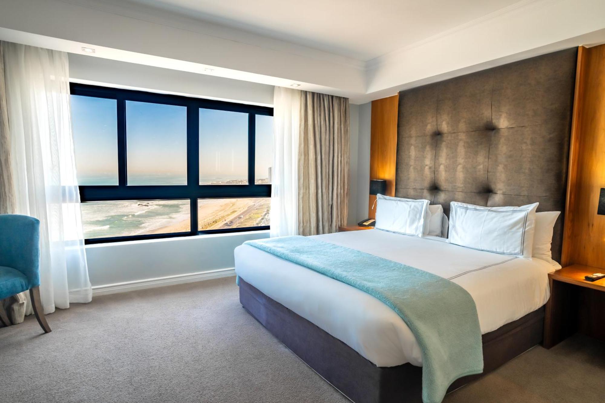 Blaauwberg Beach Hotel Bloubergstrand Extérieur photo