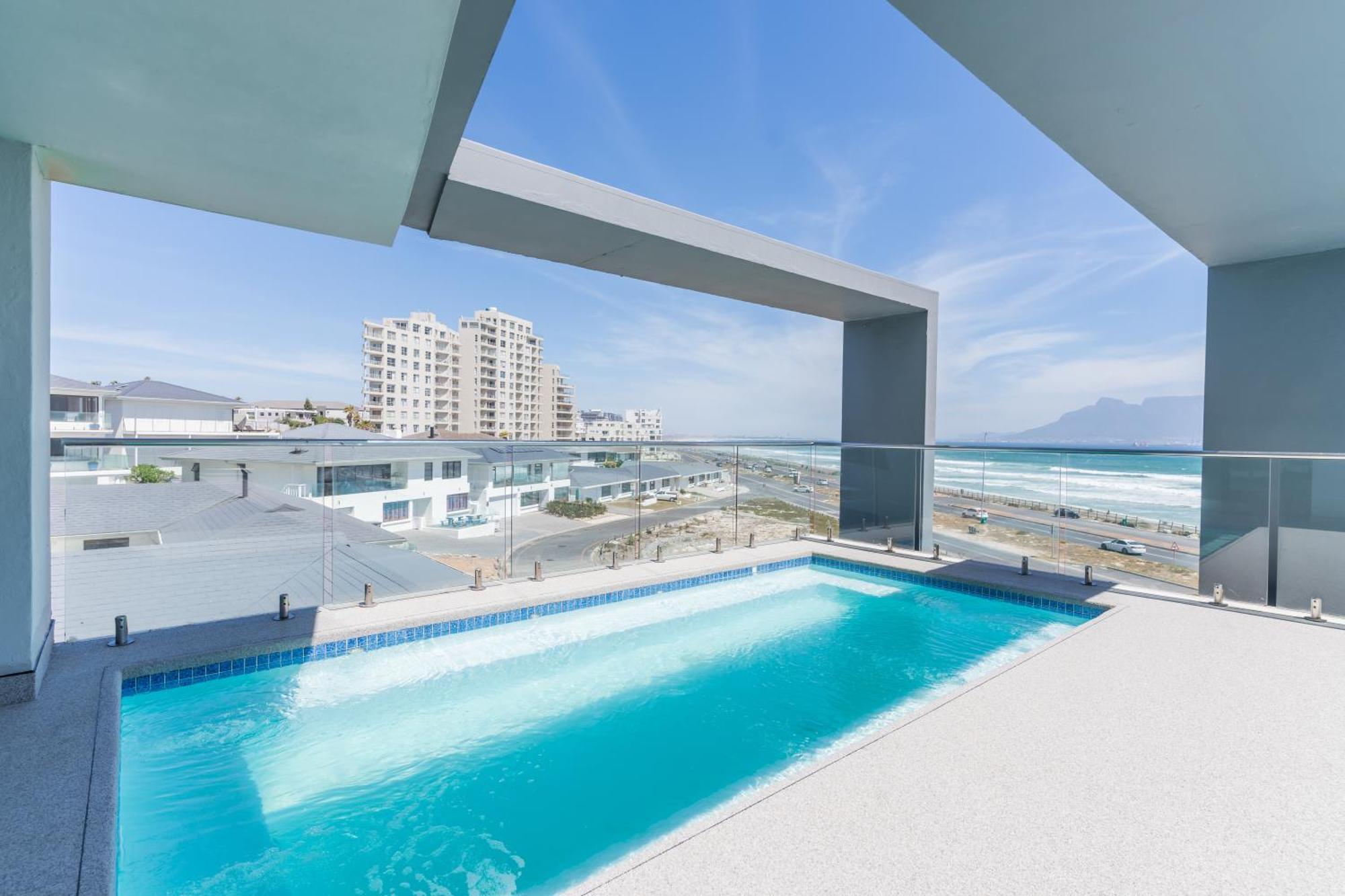 Blaauwberg Beach Hotel Bloubergstrand Extérieur photo